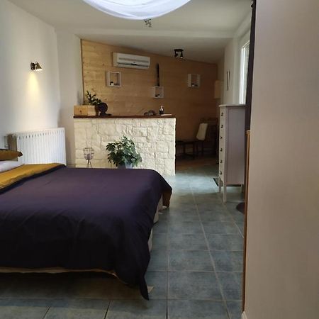 Chambre D'Hote La Caure Bussiere-Dunoise Exteriér fotografie
